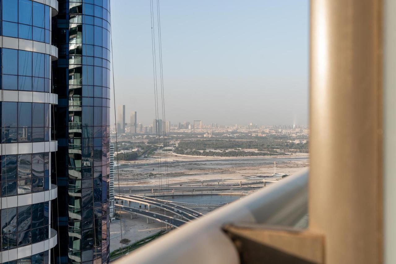 Apartamento Lux Bnb Paramount Tower I Burj Views Dubái Exterior foto